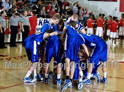 Thumbnail 2 in Covington Catholic @ Holmes photogallery.
