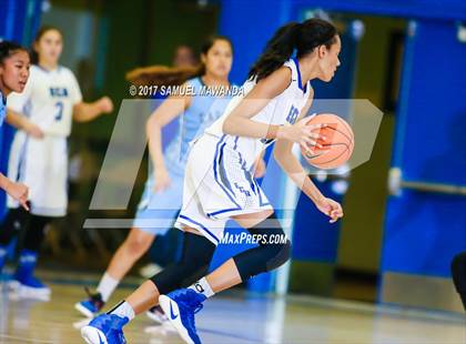 Thumbnail 2 in El Camino Real vs Carson (CIF LACS Playoff) photogallery.