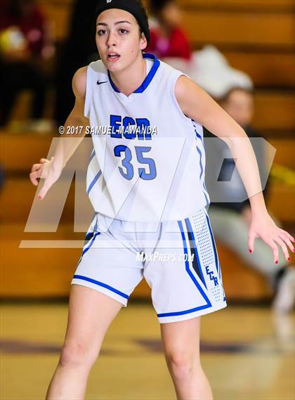 Thumbnail 1 in El Camino Real vs Carson (CIF LACS Playoff) photogallery.