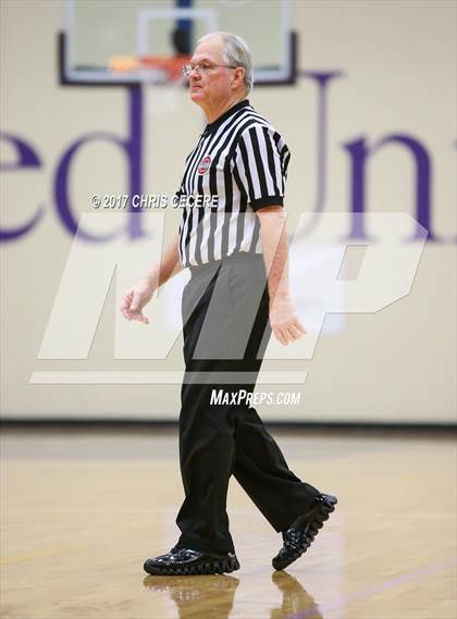Thumbnail 2 in Belfast vs. Hammondsport photogallery.
