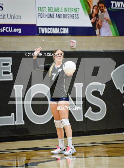 Thumbnail 1 in Ironwood Ridge vs Mountain View photogallery.