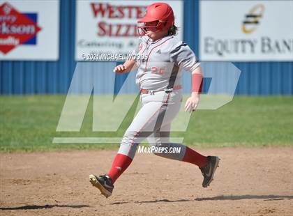 Thumbnail 1 in Dardanelle @ Prairie Grove (AAA 4A First Round Playoff) photogallery.