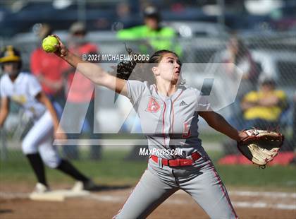Thumbnail 1 in Dardanelle @ Prairie Grove (AAA 4A First Round Playoff) photogallery.
