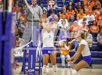 Thumbnail 2 in Mater Dei @ Bishop Gorman photogallery.