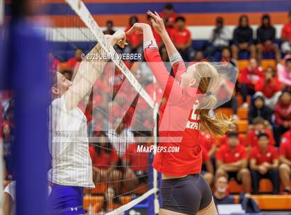 Thumbnail 3 in Mater Dei @ Bishop Gorman photogallery.