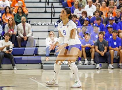Thumbnail 1 in Mater Dei @ Bishop Gorman photogallery.