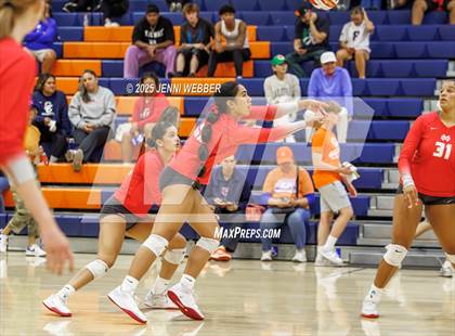 Thumbnail 1 in Mater Dei @ Bishop Gorman photogallery.