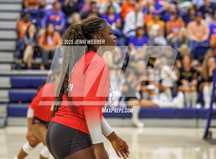 Thumbnail 2 in Mater Dei @ Bishop Gorman photogallery.