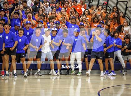 Thumbnail 3 in Mater Dei @ Bishop Gorman photogallery.