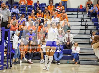 Thumbnail 2 in Mater Dei @ Bishop Gorman photogallery.