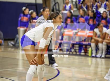 Thumbnail 1 in Mater Dei @ Bishop Gorman photogallery.