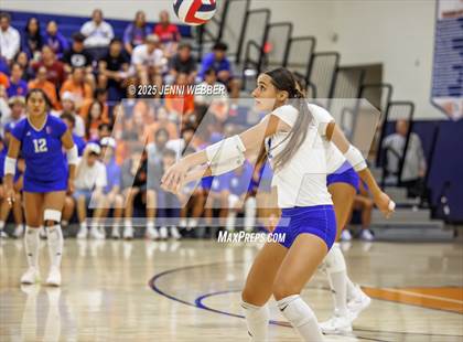 Thumbnail 3 in Mater Dei @ Bishop Gorman photogallery.