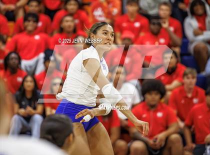 Thumbnail 3 in Mater Dei @ Bishop Gorman photogallery.