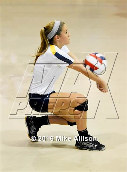 Thumbnail 2 in East Hamilton vs Chattanooga Christian photogallery.