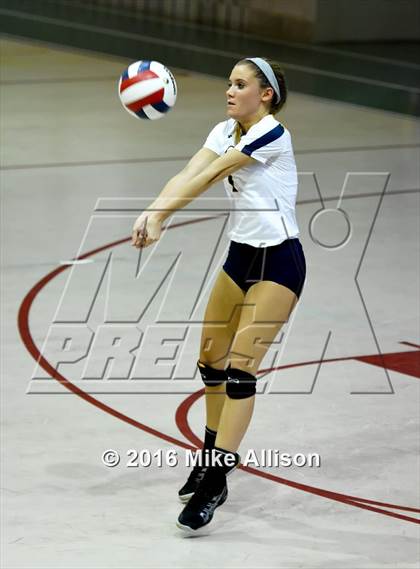 Thumbnail 1 in East Hamilton vs Chattanooga Christian photogallery.