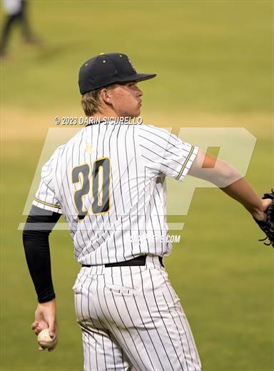 null - Photo 01