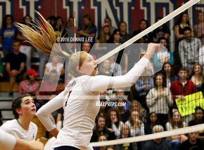 Thumbnail 3 in Campolindo vs. Bishop O'Dowd (CIF NCS D2 Final) photogallery.