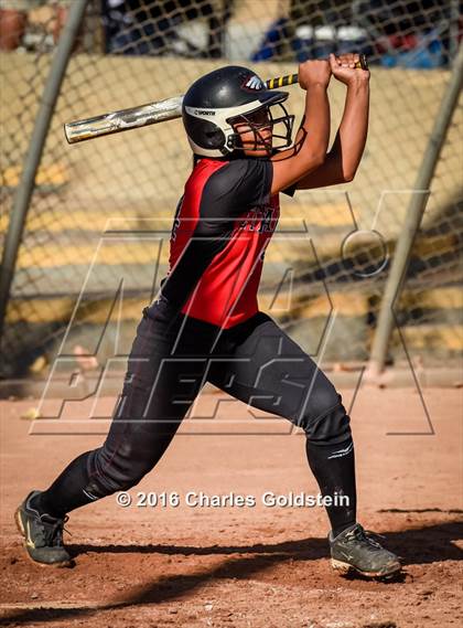 Thumbnail 2 in Etiwanda vs Agoura photogallery.