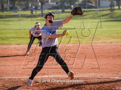 Thumbnail 1 in Etiwanda vs Agoura photogallery.