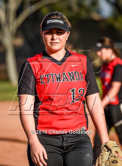 Thumbnail 1 in Etiwanda vs Agoura photogallery.