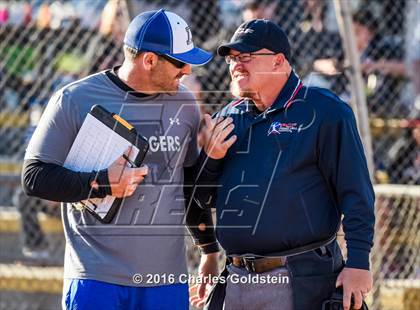 Thumbnail 3 in Etiwanda vs Agoura photogallery.