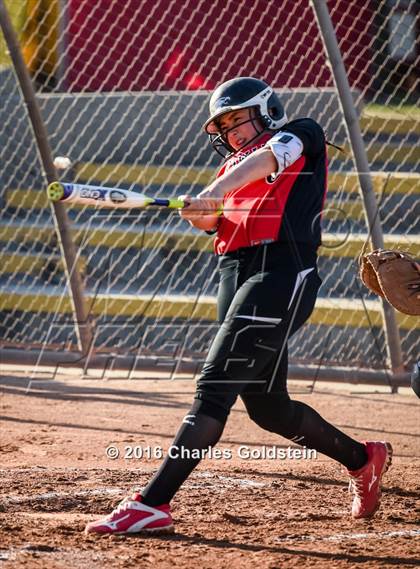 Thumbnail 2 in Etiwanda vs Agoura photogallery.