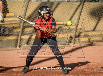 Thumbnail 2 in Etiwanda vs Agoura photogallery.