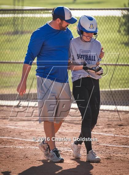 Thumbnail 2 in Etiwanda vs Agoura photogallery.