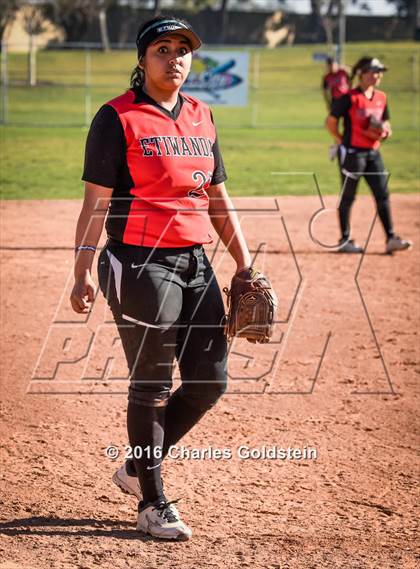 Thumbnail 2 in Etiwanda vs Agoura photogallery.