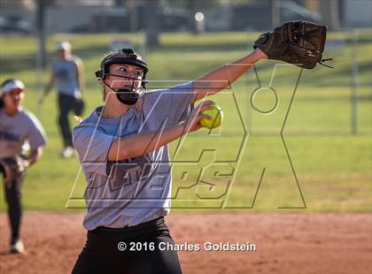 Thumbnail 1 in Etiwanda vs Agoura photogallery.