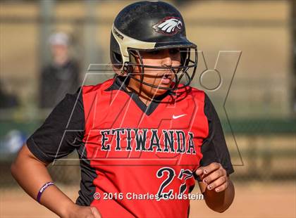 Thumbnail 1 in Etiwanda vs Agoura photogallery.