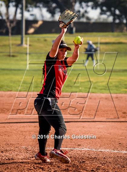 Thumbnail 2 in Etiwanda vs Agoura photogallery.