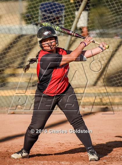 Thumbnail 2 in Etiwanda vs Agoura photogallery.