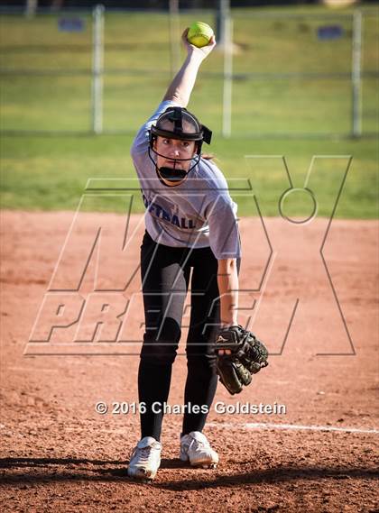 Thumbnail 3 in Etiwanda vs Agoura photogallery.