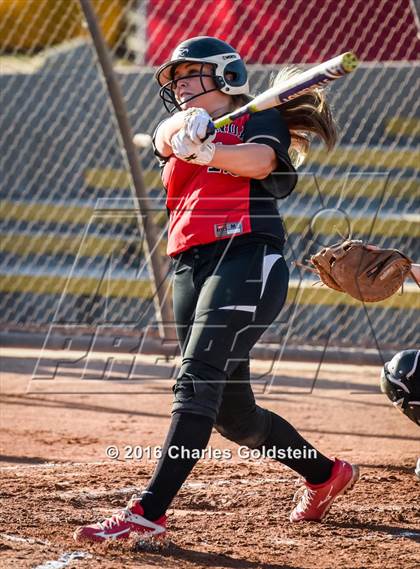 Thumbnail 2 in Etiwanda vs Agoura photogallery.