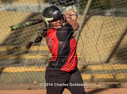 Thumbnail 3 in Etiwanda vs Agoura photogallery.