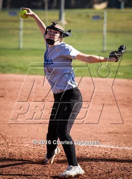 Thumbnail 2 in Etiwanda vs Agoura photogallery.