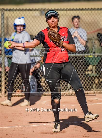 Thumbnail 2 in Etiwanda vs Agoura photogallery.