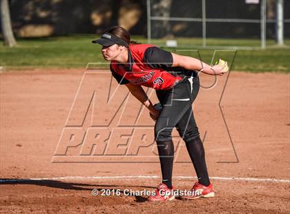 Thumbnail 2 in Etiwanda vs Agoura photogallery.