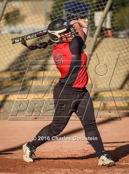 Thumbnail 1 in Etiwanda vs Agoura photogallery.