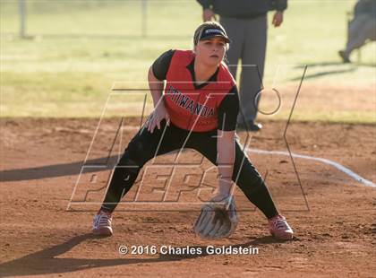 Thumbnail 3 in Etiwanda vs Agoura photogallery.