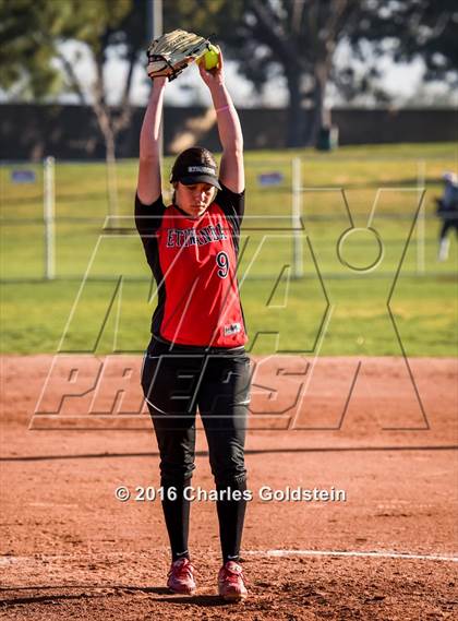 Thumbnail 2 in Etiwanda vs Agoura photogallery.