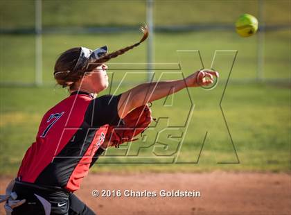 Thumbnail 1 in Etiwanda vs Agoura photogallery.