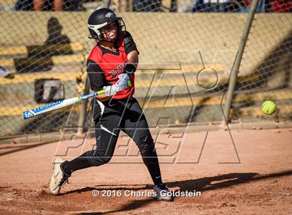 Thumbnail 3 in Etiwanda vs Agoura photogallery.