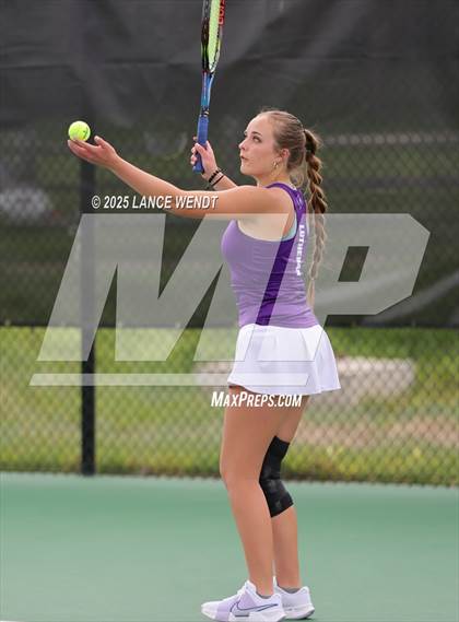 Thumbnail 1 in CHSAA 3A Region 1 (Lutheran)  photogallery.