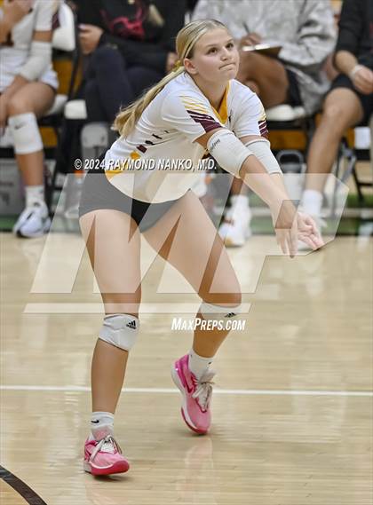 Thumbnail 1 in McCutcheon vs Roncalli  photogallery.