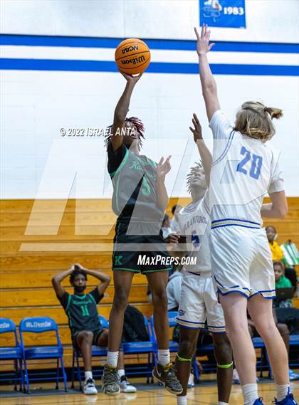 Thumbnail 2 in Lake View @ A.L. brown (Robeson County Shootoff) photogallery.