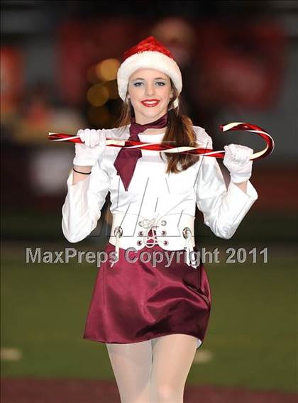 Thumbnail 1 in Brownwood vs. Carthage (3A Division 2 Semifinals) photogallery.