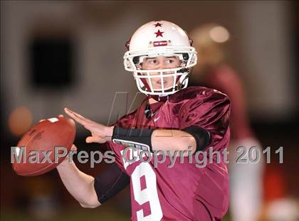 Thumbnail 1 in Brownwood vs. Carthage (3A Division 2 Semifinals) photogallery.