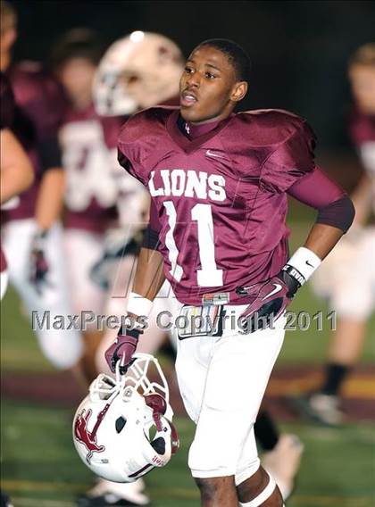 Thumbnail 2 in Brownwood vs. Carthage (3A Division 2 Semifinals) photogallery.